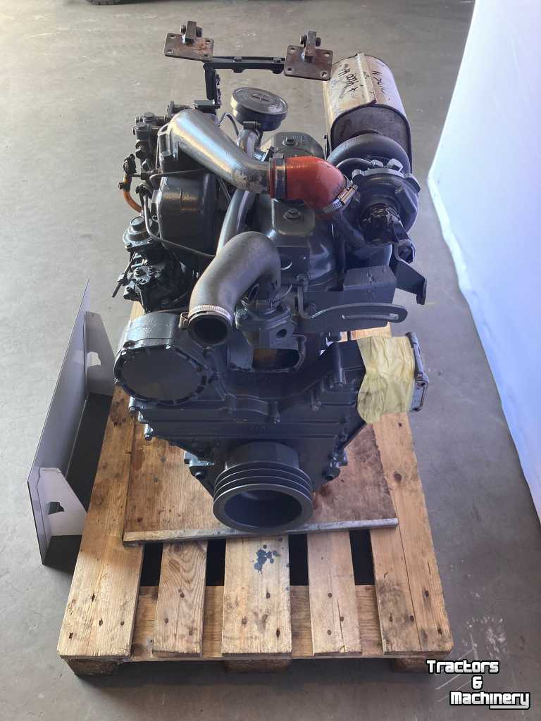 Engine New Holland TN75N