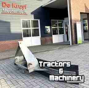 Rubber yard scraper OCE modderschuif 3 punts en lepelopname