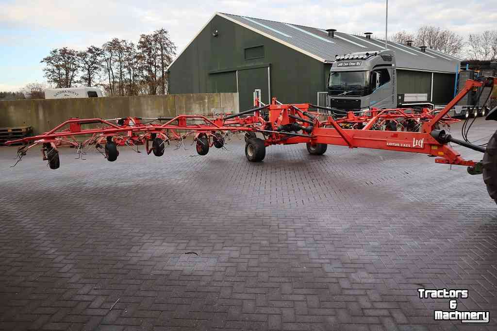 Tedder Lely LOTUS 1325