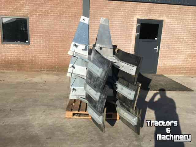 Rubber yard scraper  rubber schuif , mestschuif , agromet