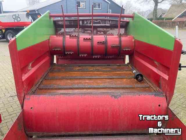 Silage-block distribution wagon Strautmann Strautmann BVW Blokkenwagen Voerwagen