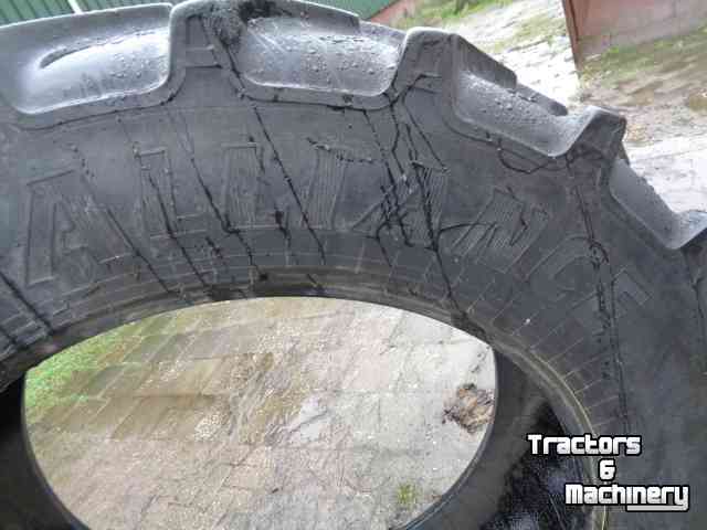 Wheels, Tyres, Rims & Dual spacers Alliance 420/85r38