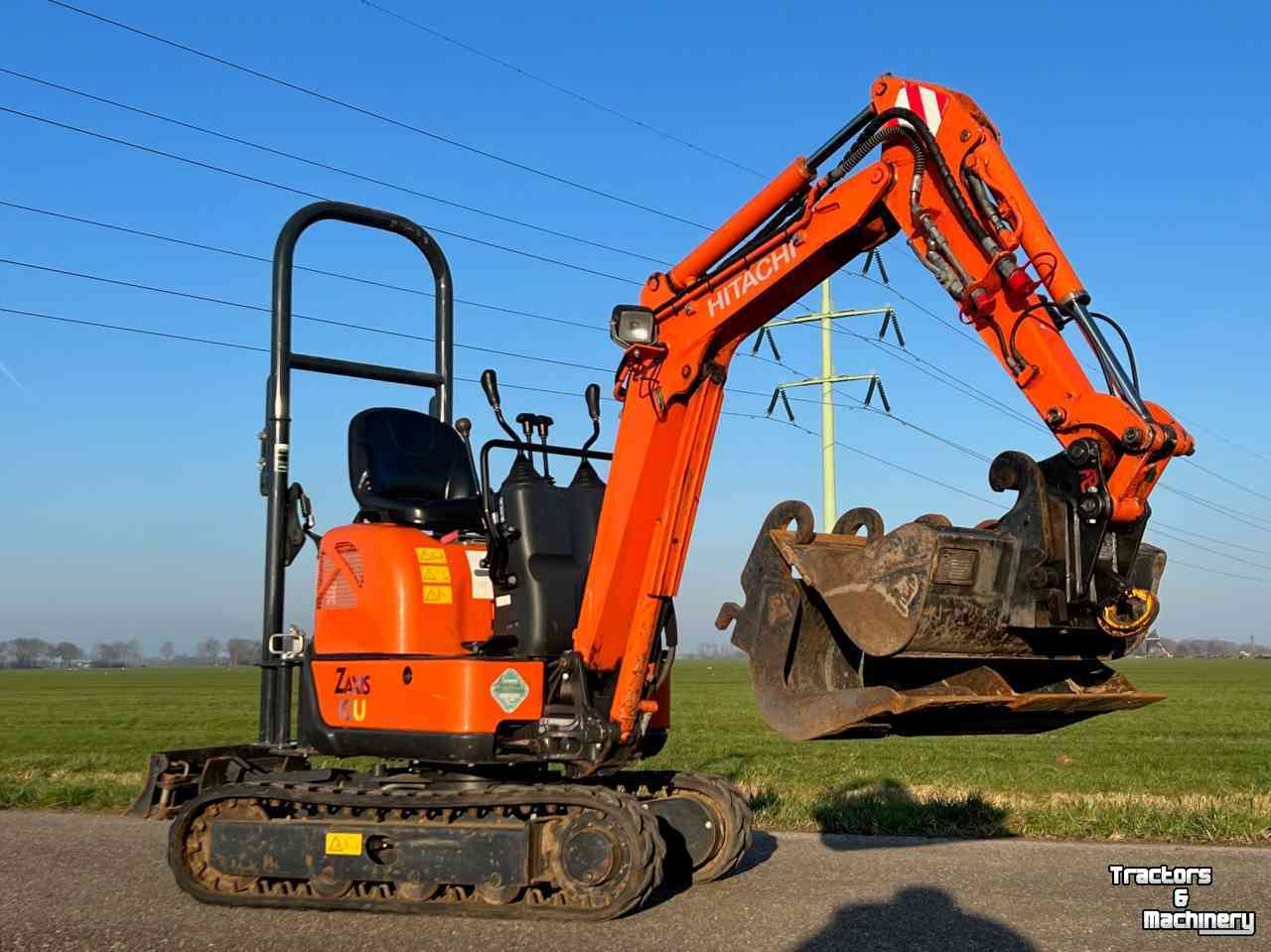 Excavator tracks Hitachi minigraver ZX10U-2 graafmachine takeuchi kubota