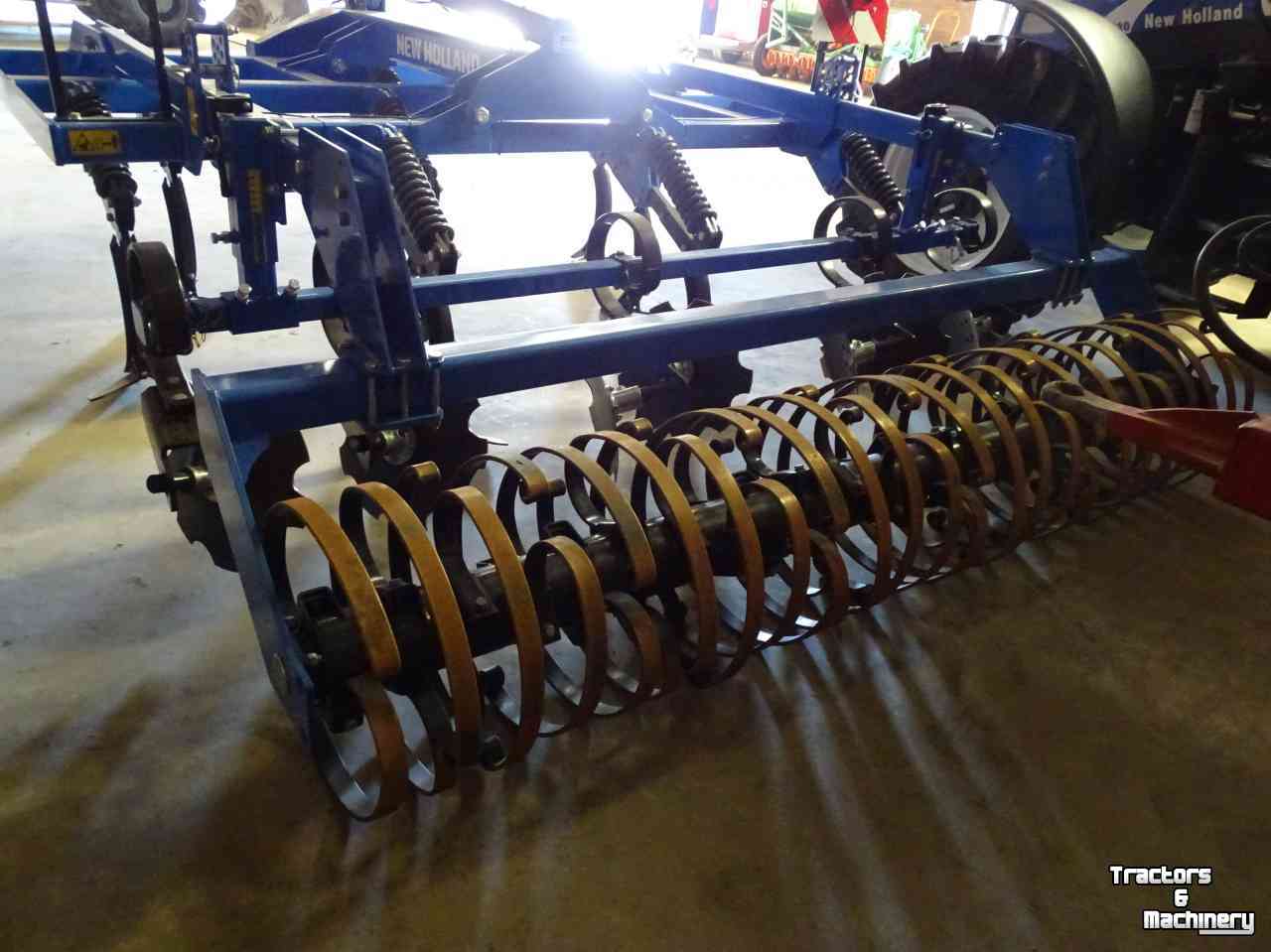 Cultivator New Holland STC300R