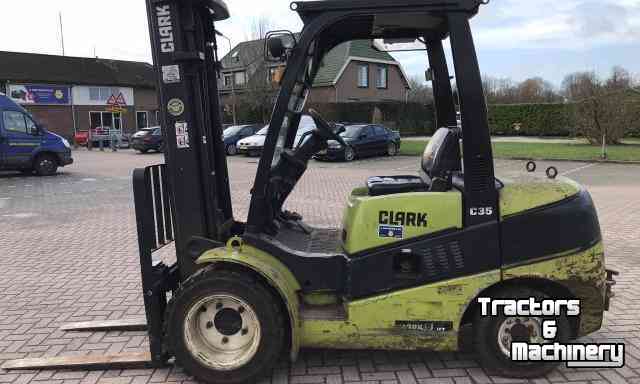 Forklift Clark C35