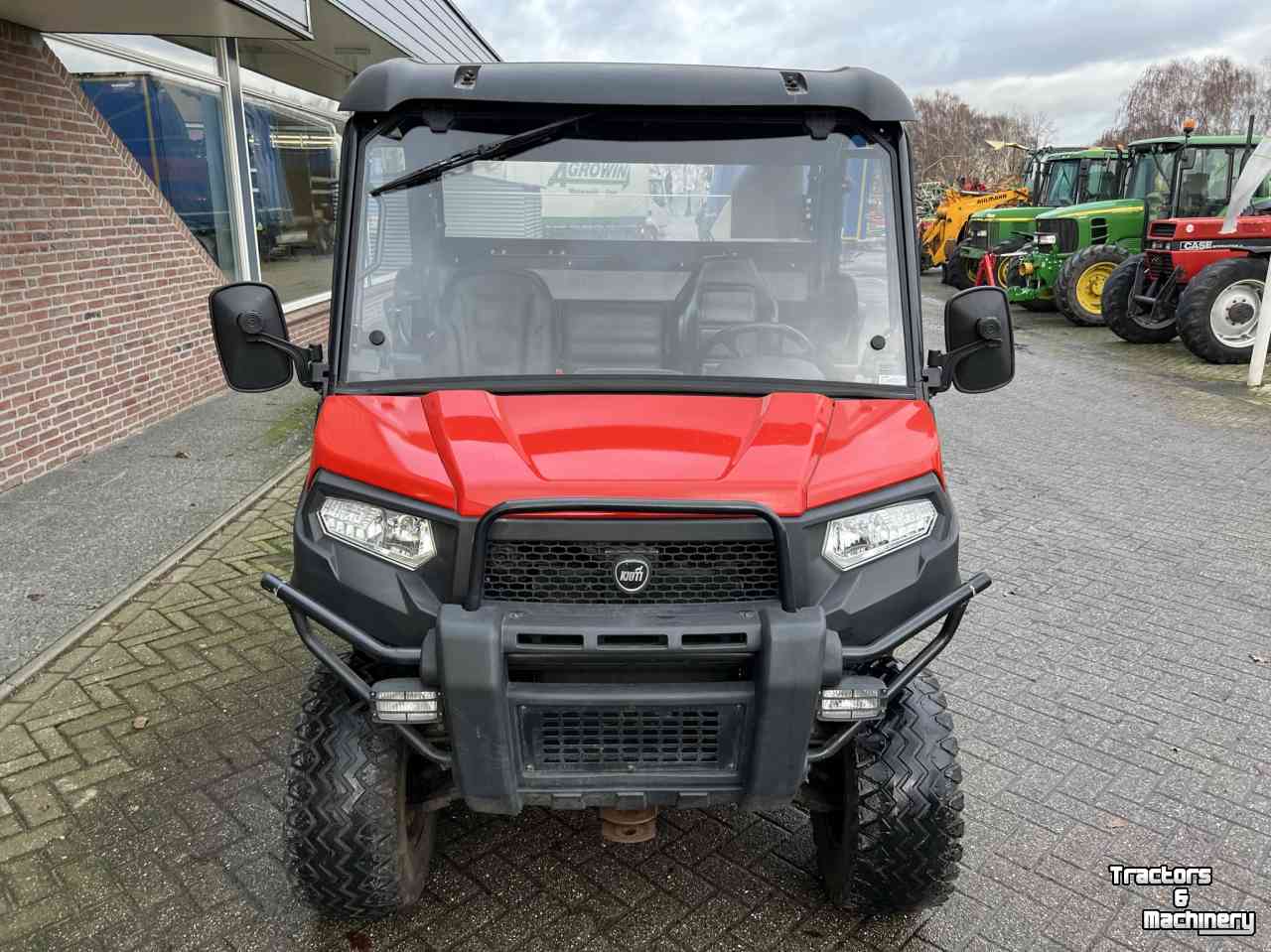 UTV / Gator Kioti Mechron K9 - 2400 UTV