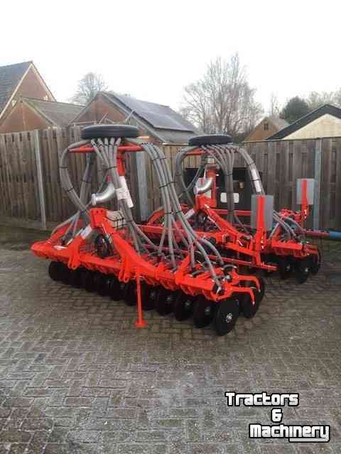 Seed drill Kuhn Btf3000