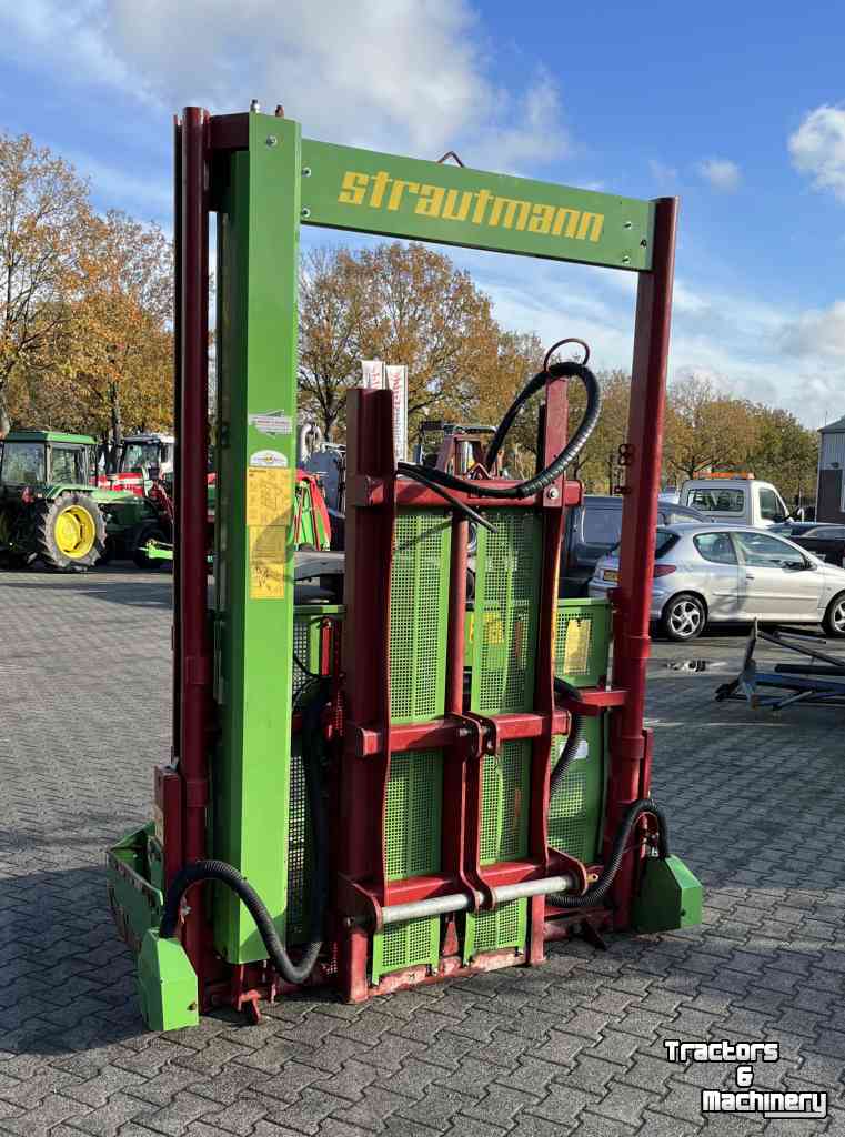 Silage block-cutter Strautmann Hydrofox HQ plus 2800 Kuilsnijder voermachines