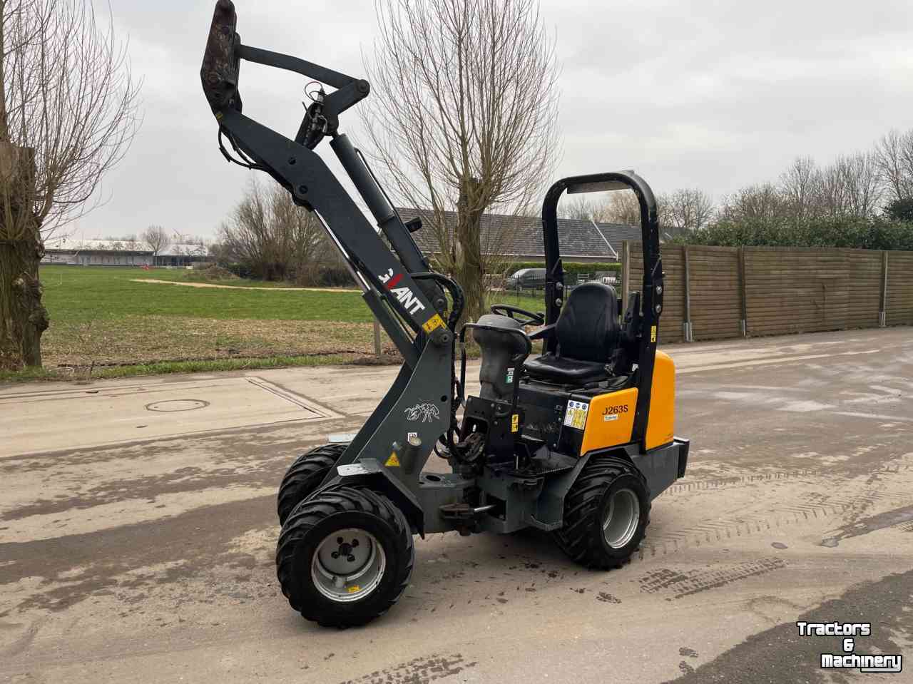 Wheelloader Giant D263 S