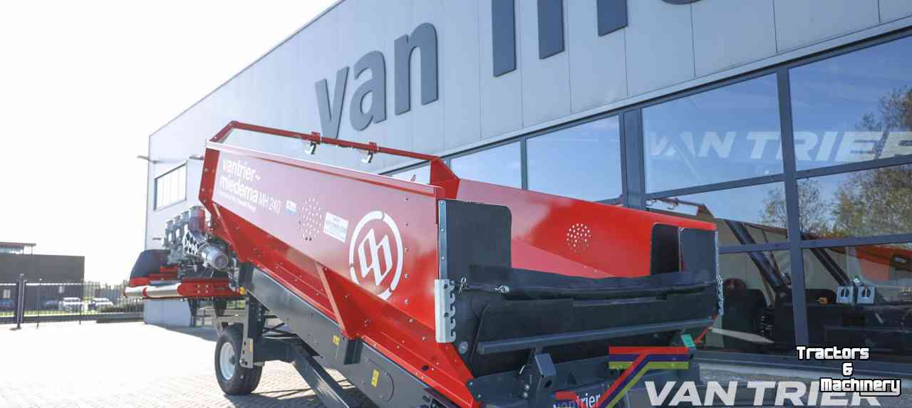 Receiving hopper Miedema MH 240 Stortbak met Cleanboost