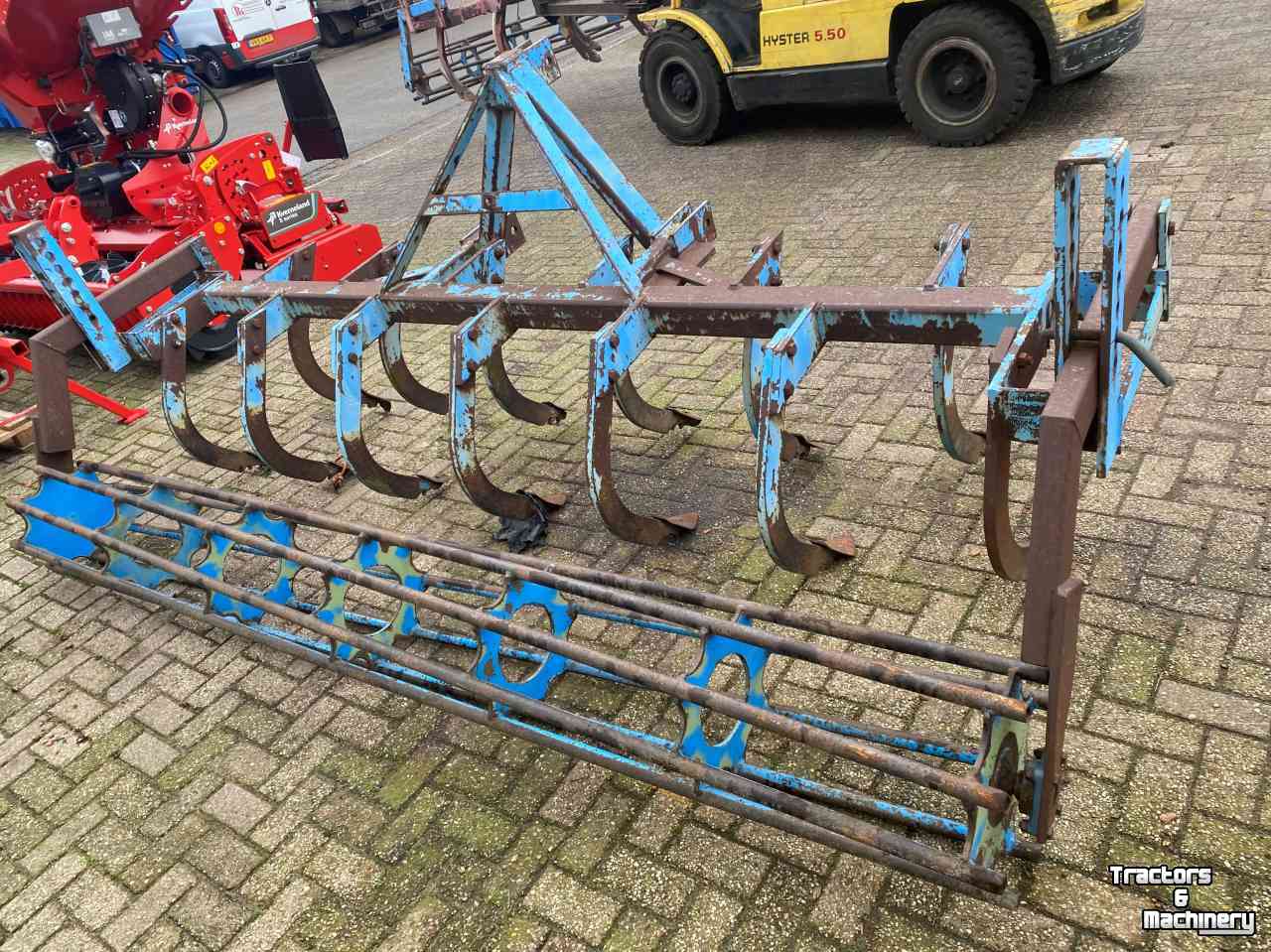 Cultivator Buts Meulepas 13 Tands cultivator met rol