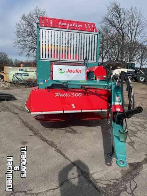 Self-loading wagon Jeulin pales 300 xl , zero grazer , maaiwagen