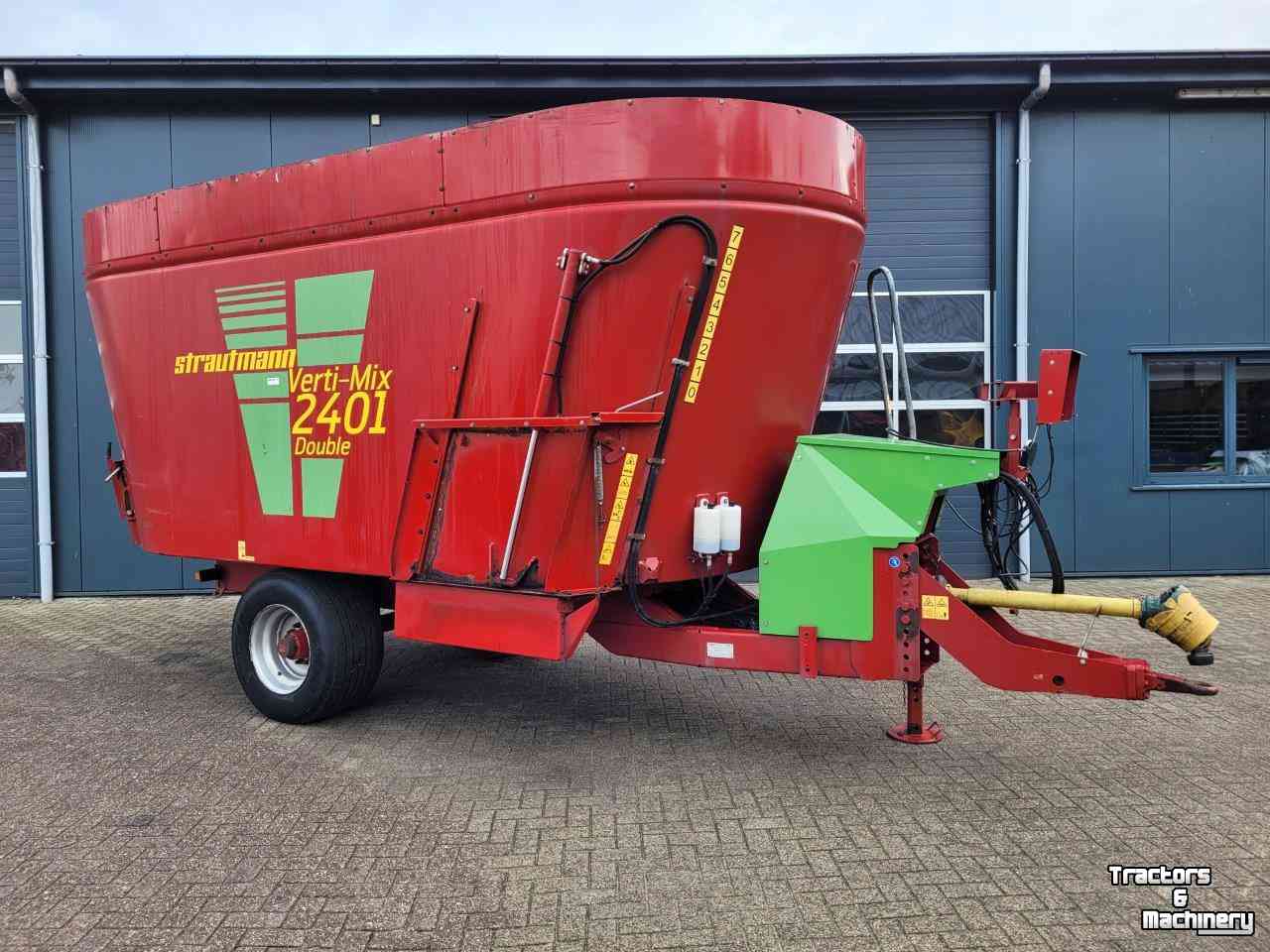 Vertical feed mixer Strautmann Vertimix 2401