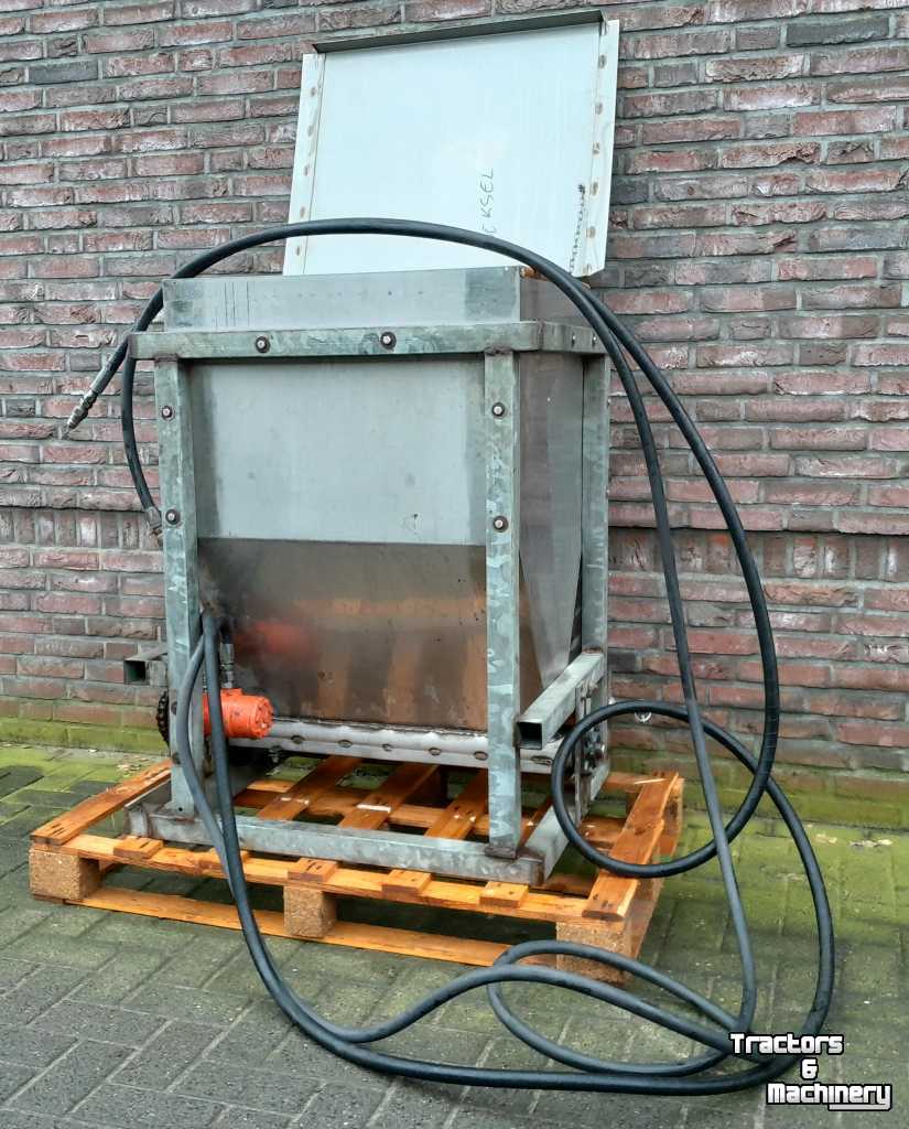 Fertilizer spreader  meststoffen/granulaten strooier