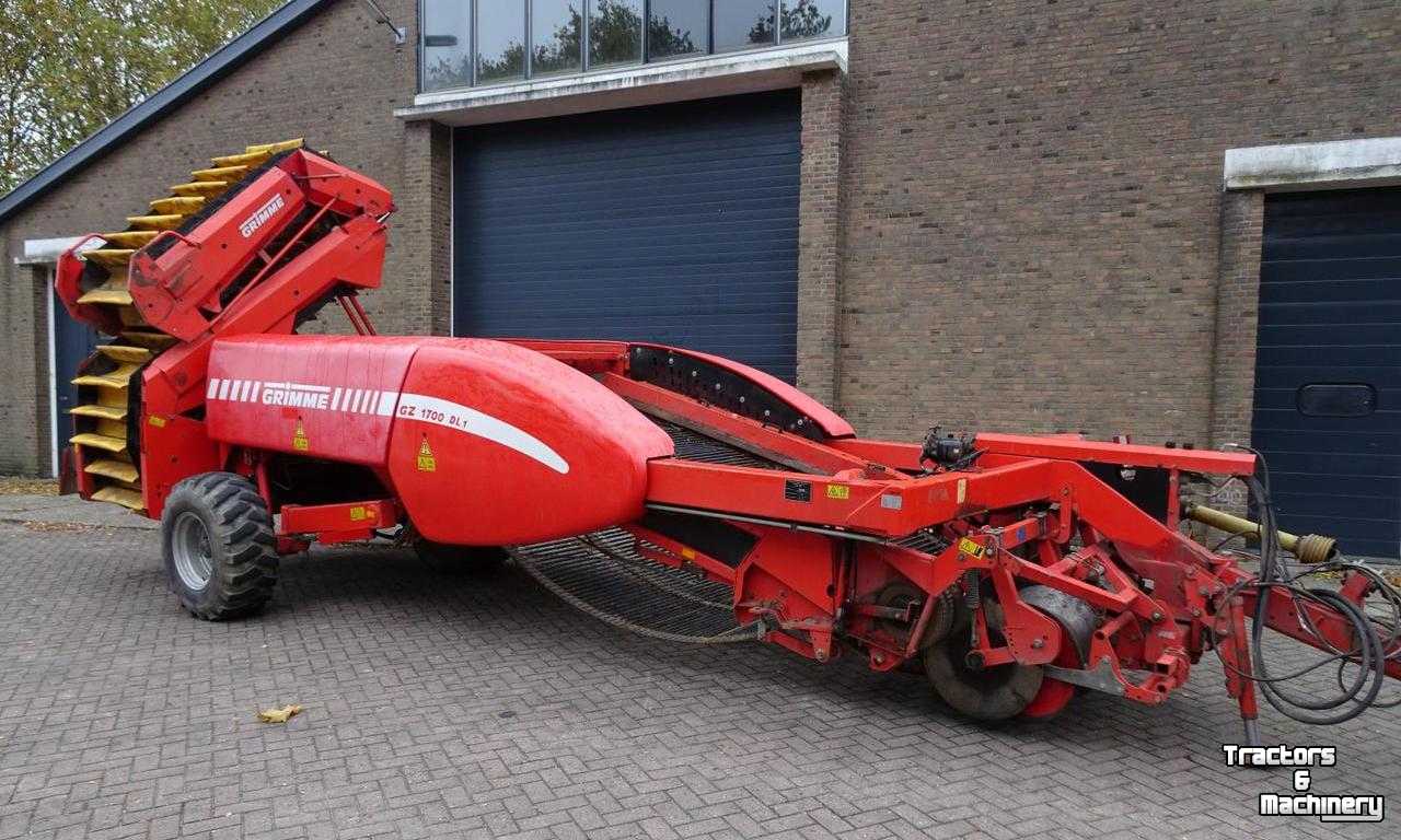 Potato harvester Grimme GZ 1700 Aardappelrooier Potato Harvester kartoffelroder