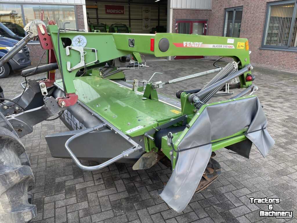 Mower Fendt Slicer 991 TL KC +  Gebruikte Fendt maaicombinatie met kneuzer Slicer 991 TL KC vlindermaaier Slicer 310 FZ KC