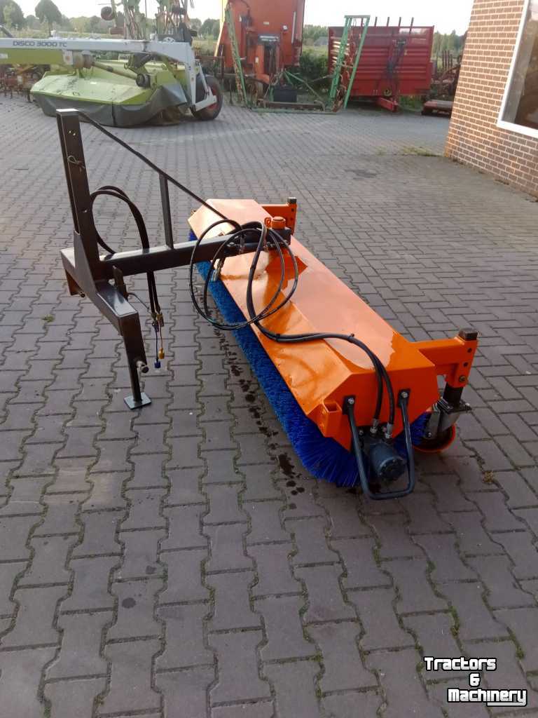 Sweeper Tuchel 230