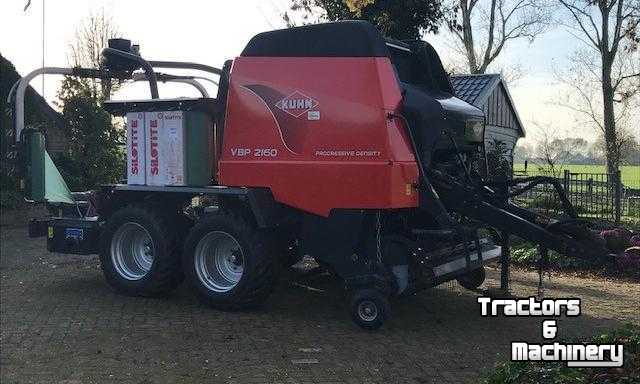 Balers Kuhn VBP 2160 Pers Intelliwrap 3-D wikkelcombinatie;