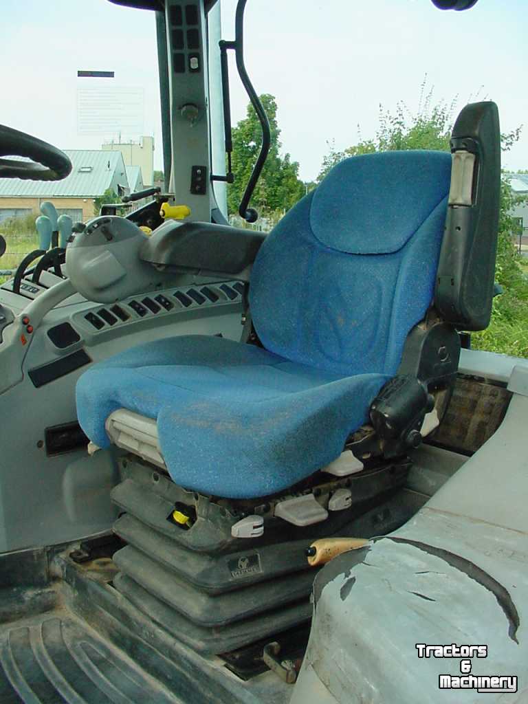 Tractors New Holland T6020 Plus