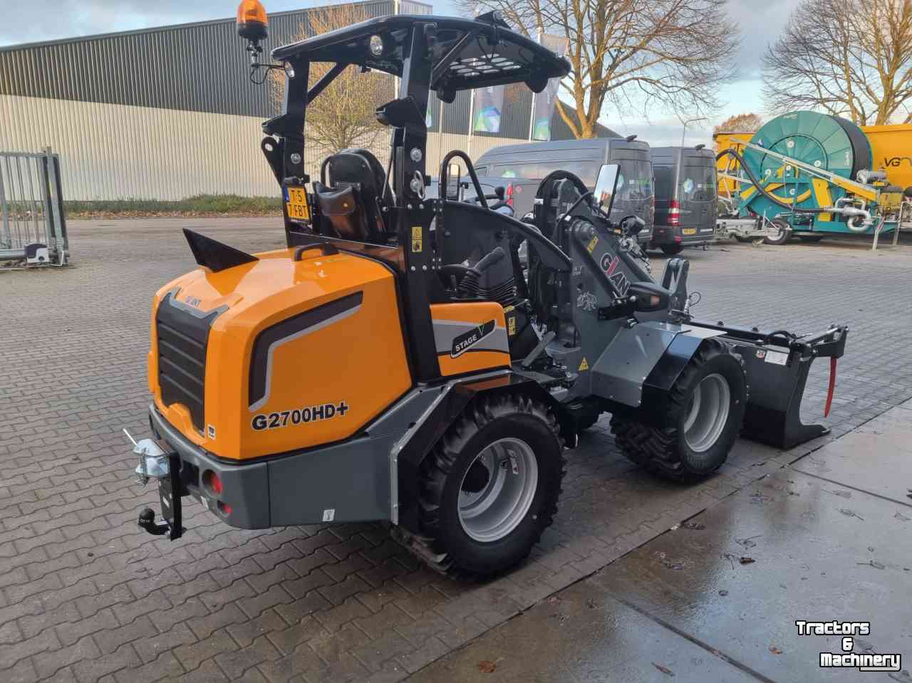 Wheelloader Giant G2700 HD+