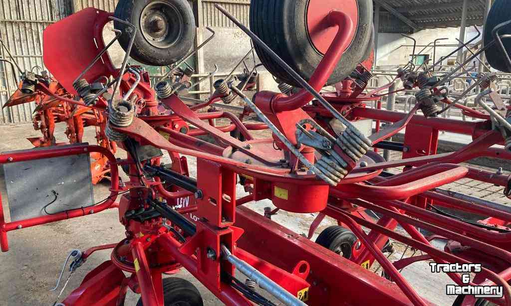 Tedder Lely Lotus 1325 Schudder