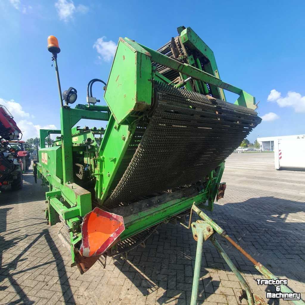 Potato harvester AVR Esprit