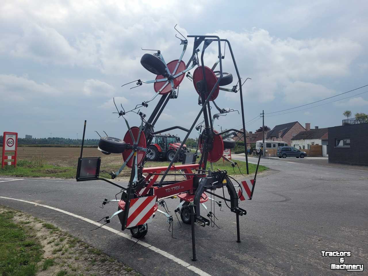 Tedder Massey Ferguson TD 776 X DN