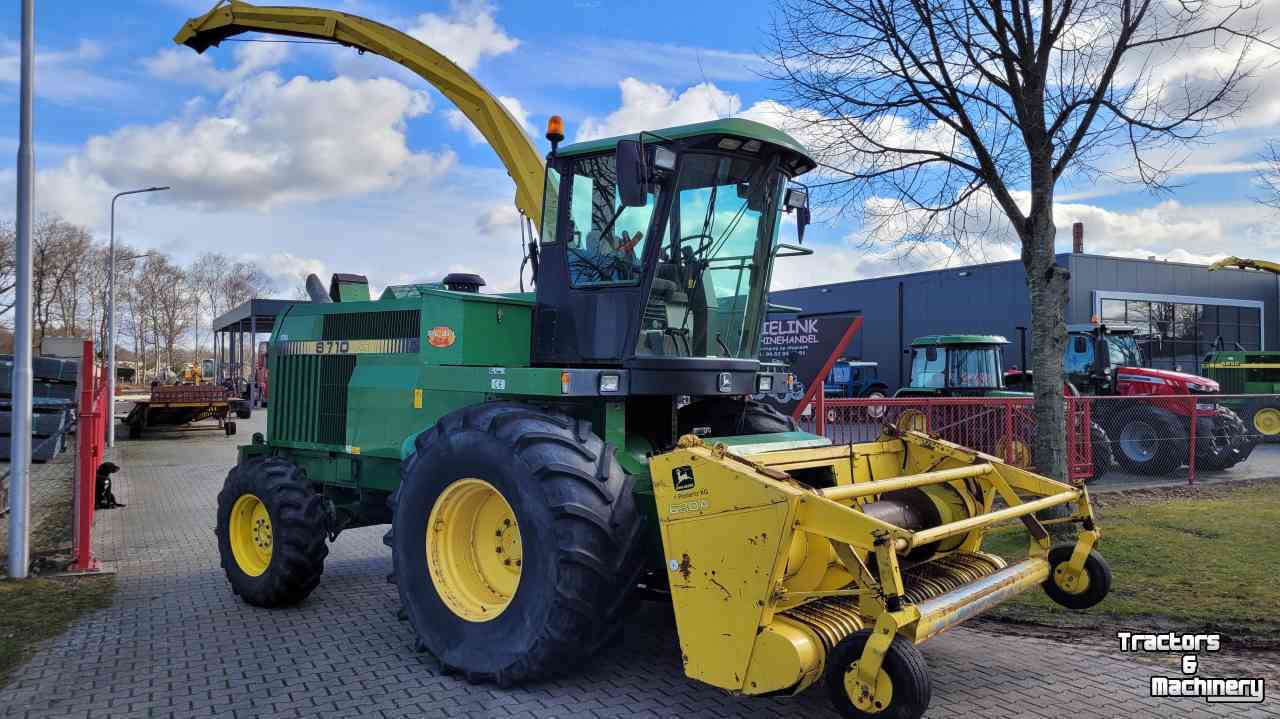 Forage-harvester John Deere 6710 4WD Veldhakselaar Forage Harvester