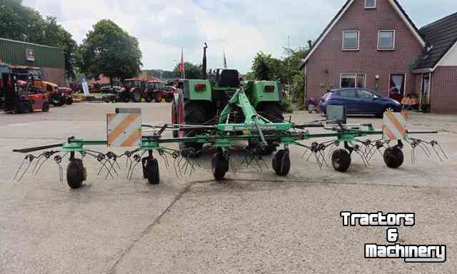 Tedder Deutz-Fahr KH368