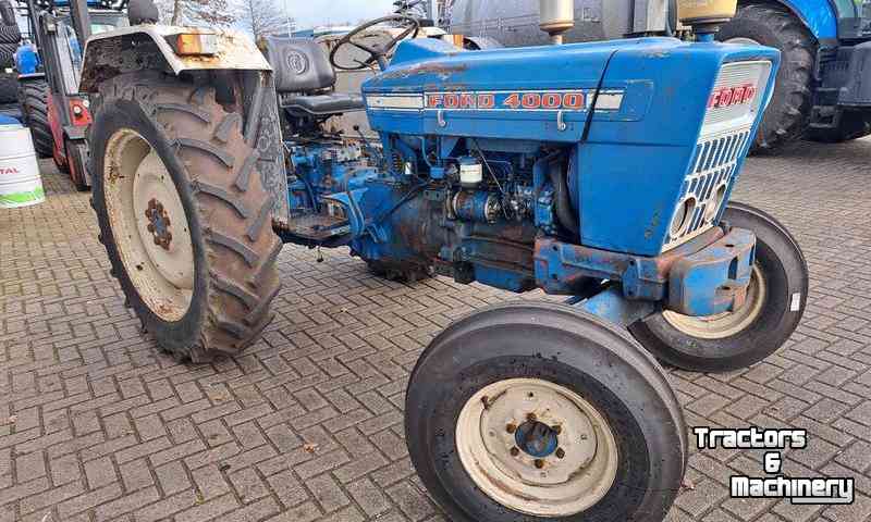 Horticultural Tractors Ford 4000 2WD Tractor