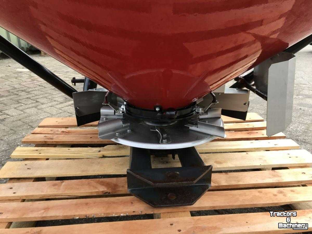 Fertilizer spreader Trioliet TS6 Kunstmeststrooier Meststofstrooier