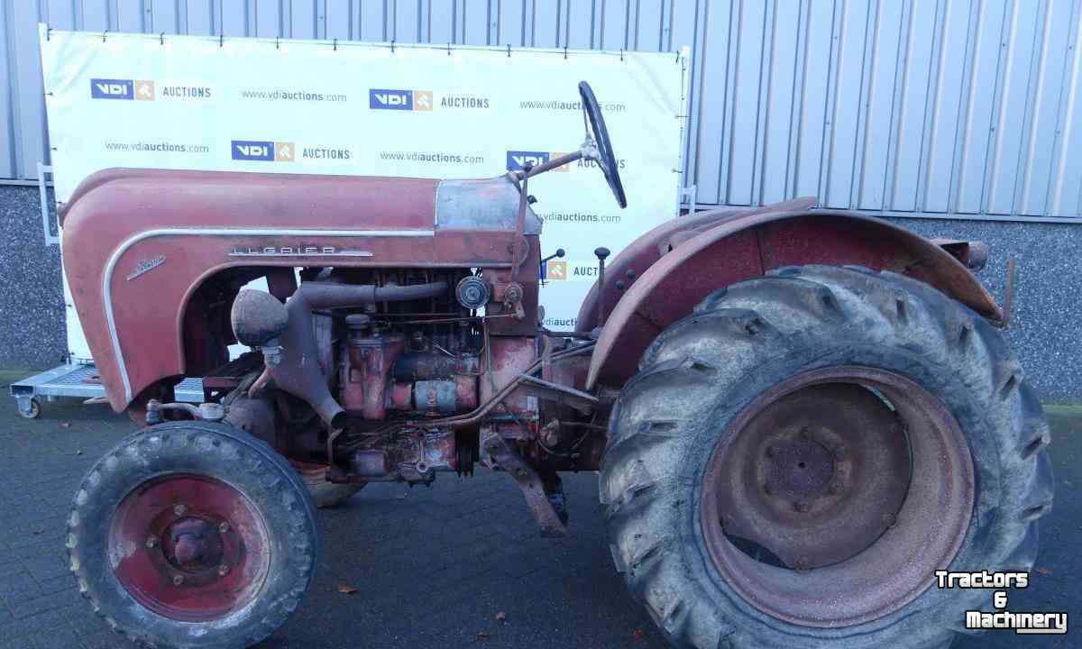 Oldtimers Porsche Allgaier Porsche Vinyard AP 22 Tractor Oldtimer