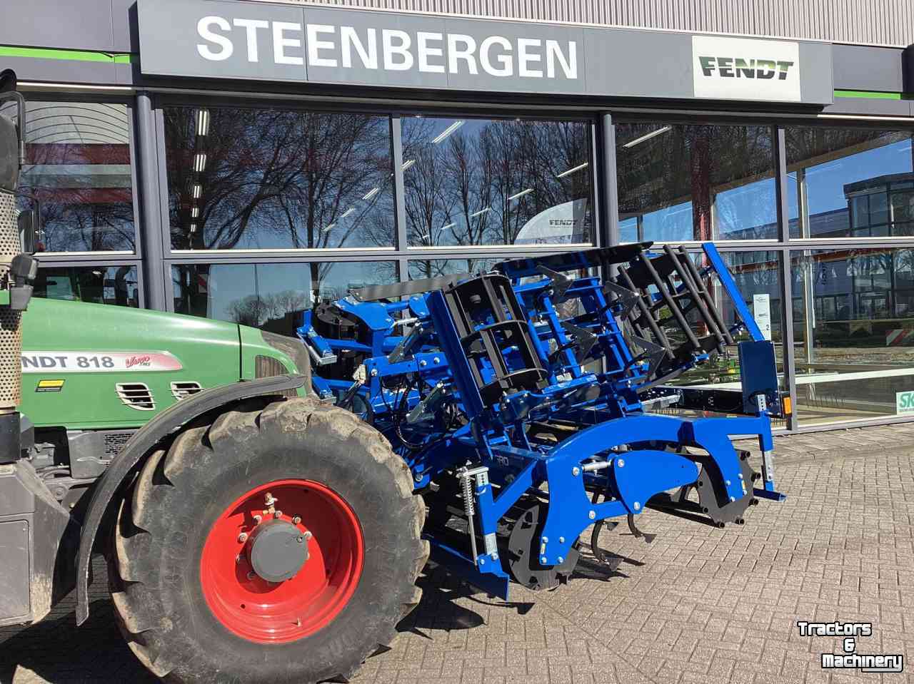 Seedbed combination VSS FB 4500 H frontbereider