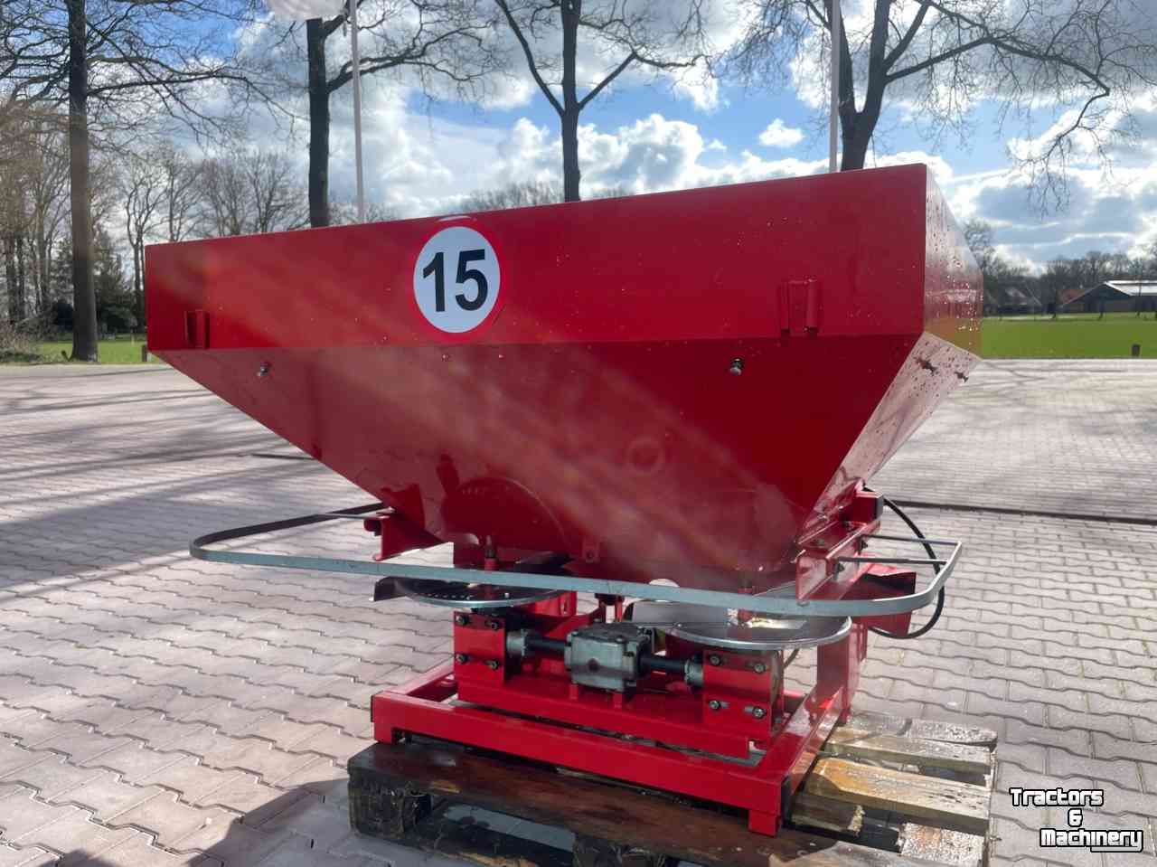 Fertilizer spreader  Kunstmeststrooier