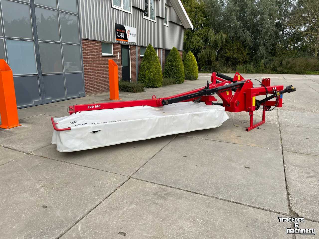 Mower Lely 320 MC Achtermaaier