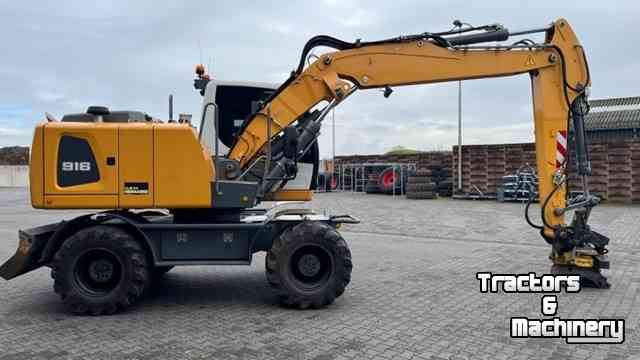 Excavator mobile Liebherr 916