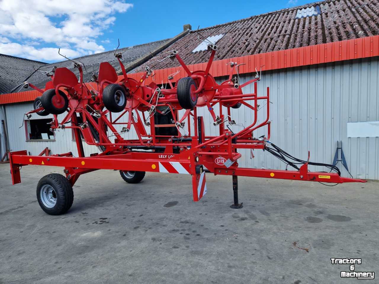 Tedder Lely Lotus 900 Schudder getrokken - zeer nette staat