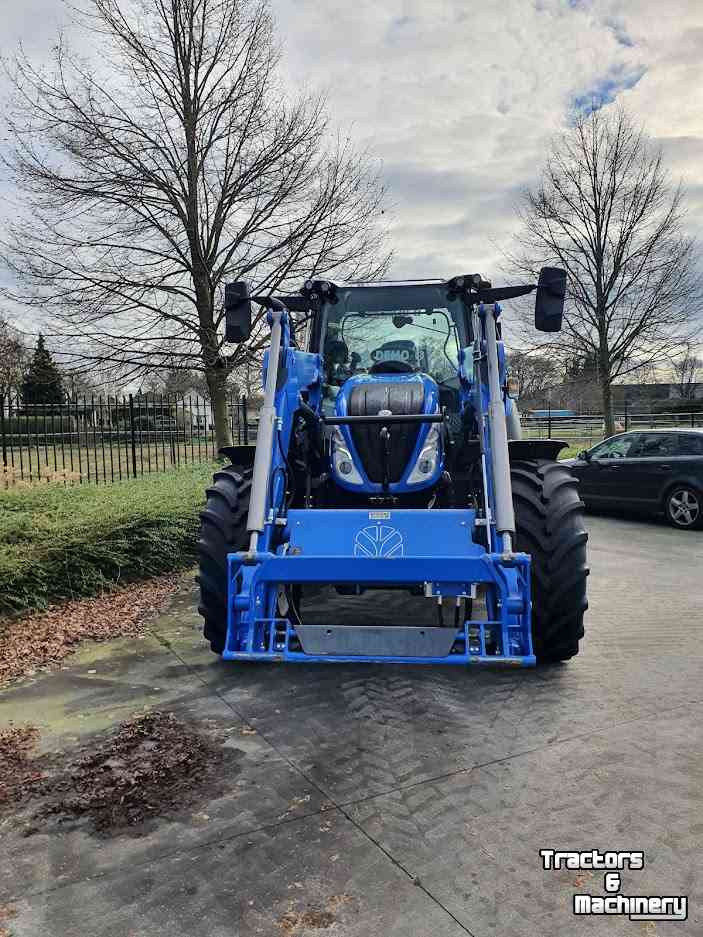 Front-end loader New Holland 755 TL