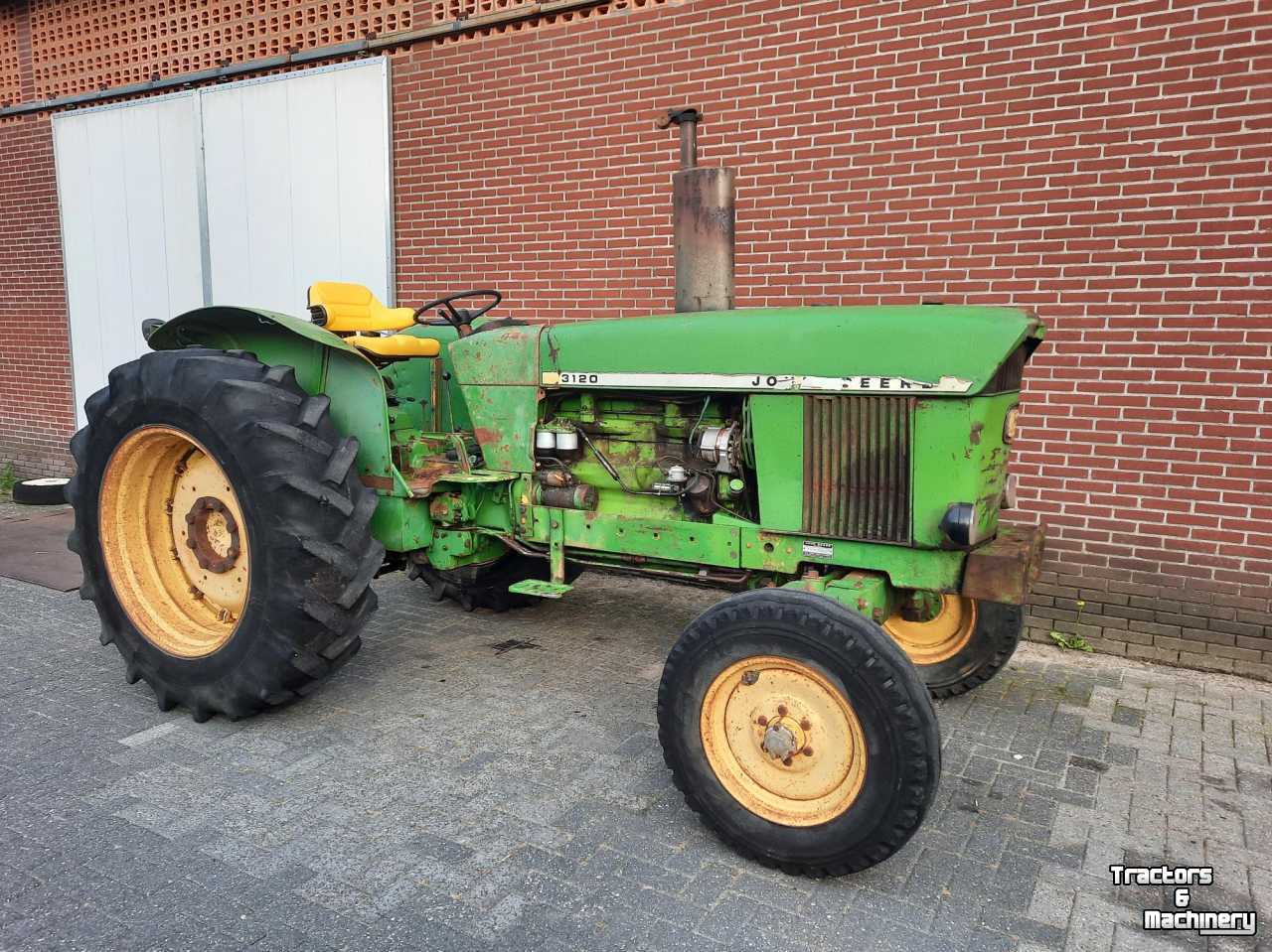 Oldtimers John Deere 3120