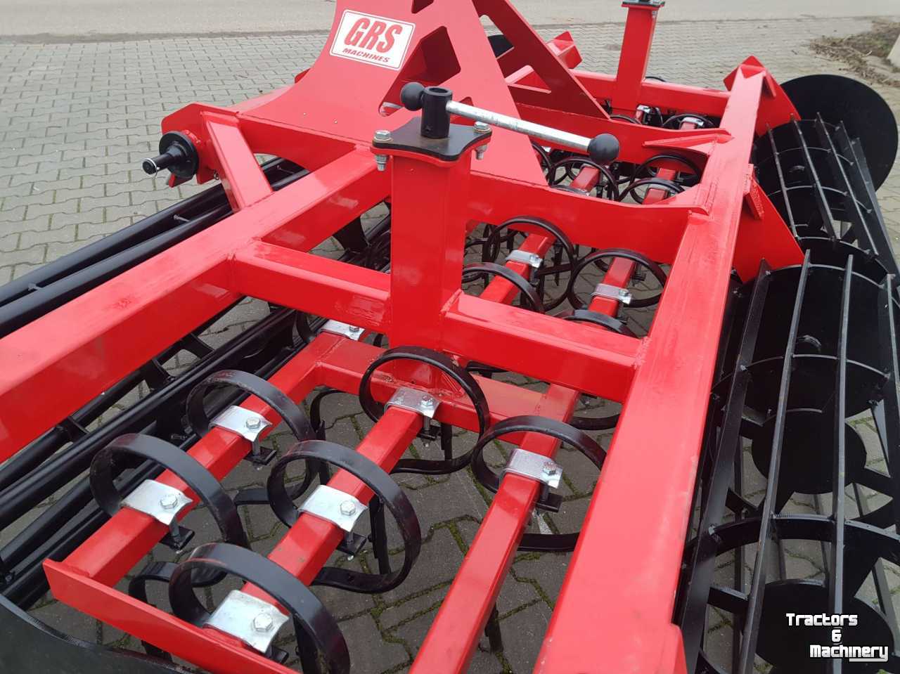 Seedbed combination GRS Vento VT33FR-K52-50 zaaibedbereider, grondverkruimelaar