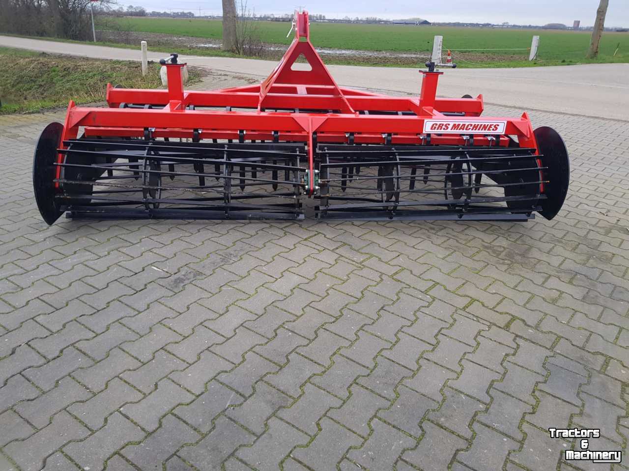 Seedbed combination GRS Vento VT33FR-K52-50 zaaibedbereider, grondverkruimelaar