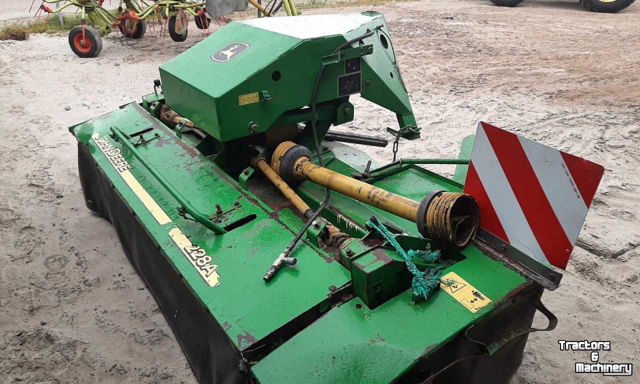 Mower John Deere 228 A Front-Maaier