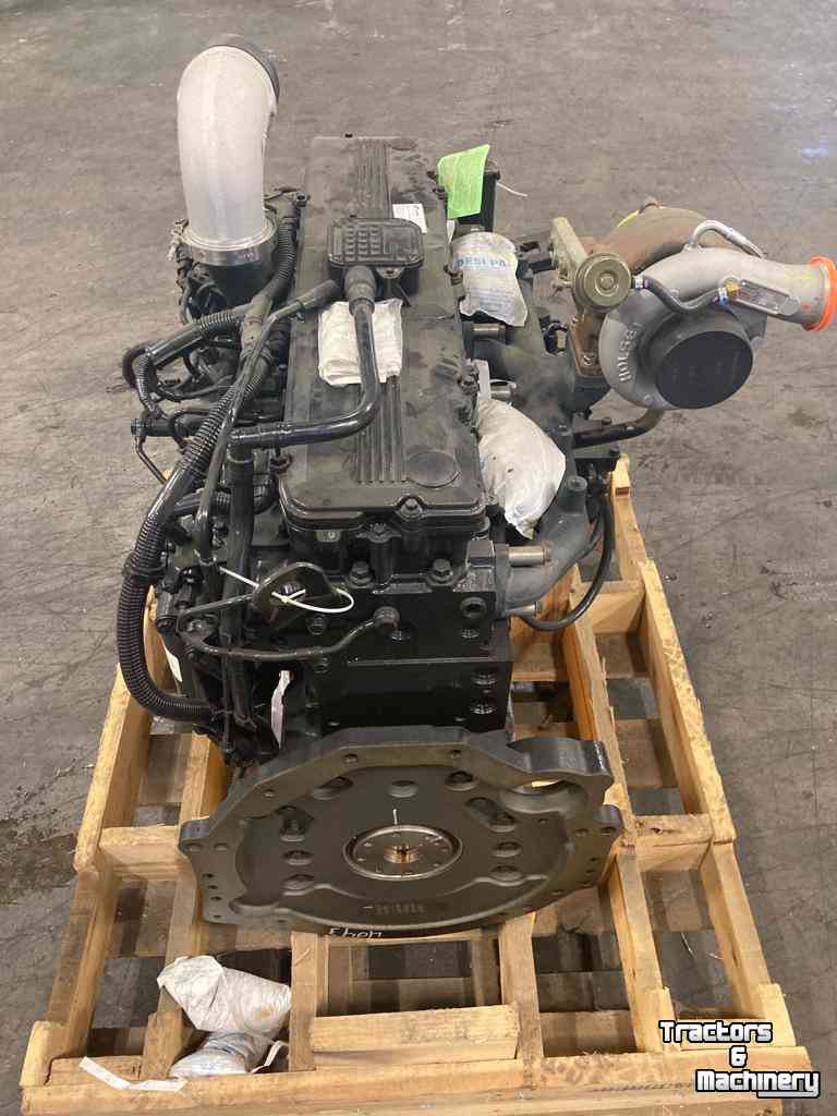 Engine Cummins 6TAA-8304