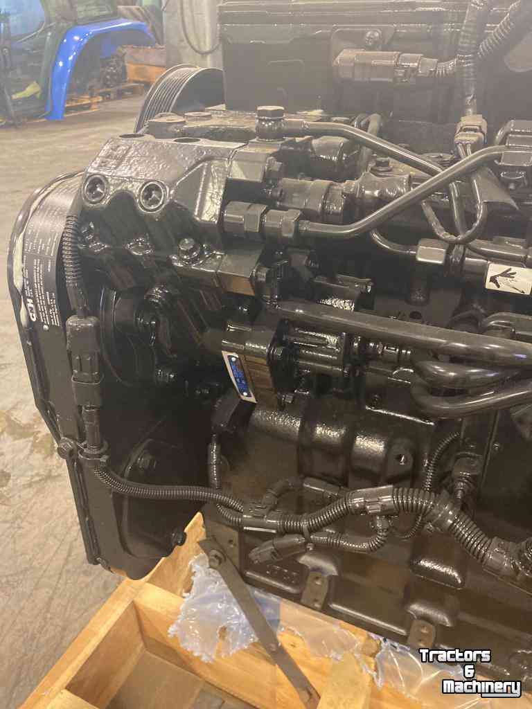 Engine Cummins 6TAA-8304