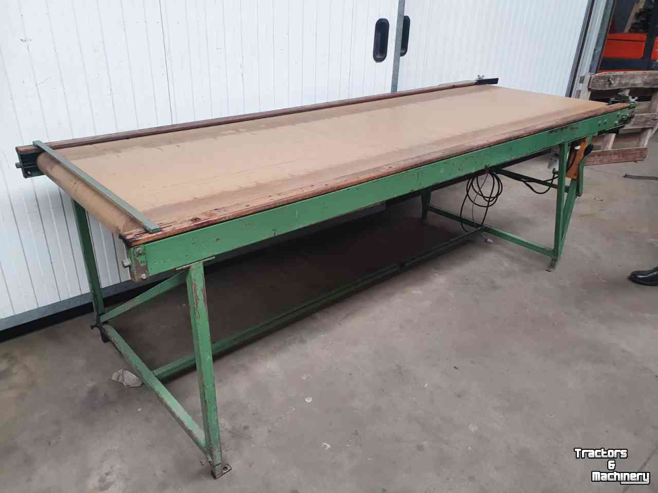 Conveyor Schouten Leesband