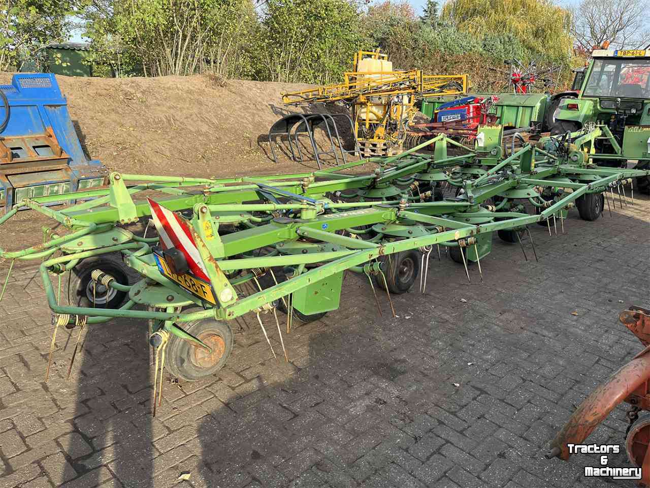 Tedder Krone KW15.02/14 schudder