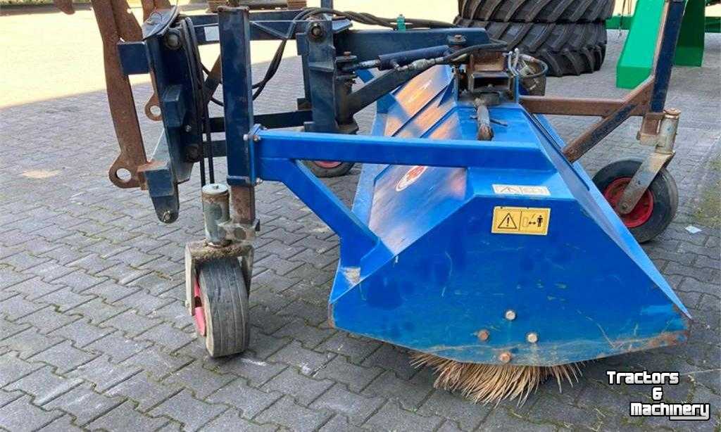 Sweeper AP VHZ 2750 Veegmachine