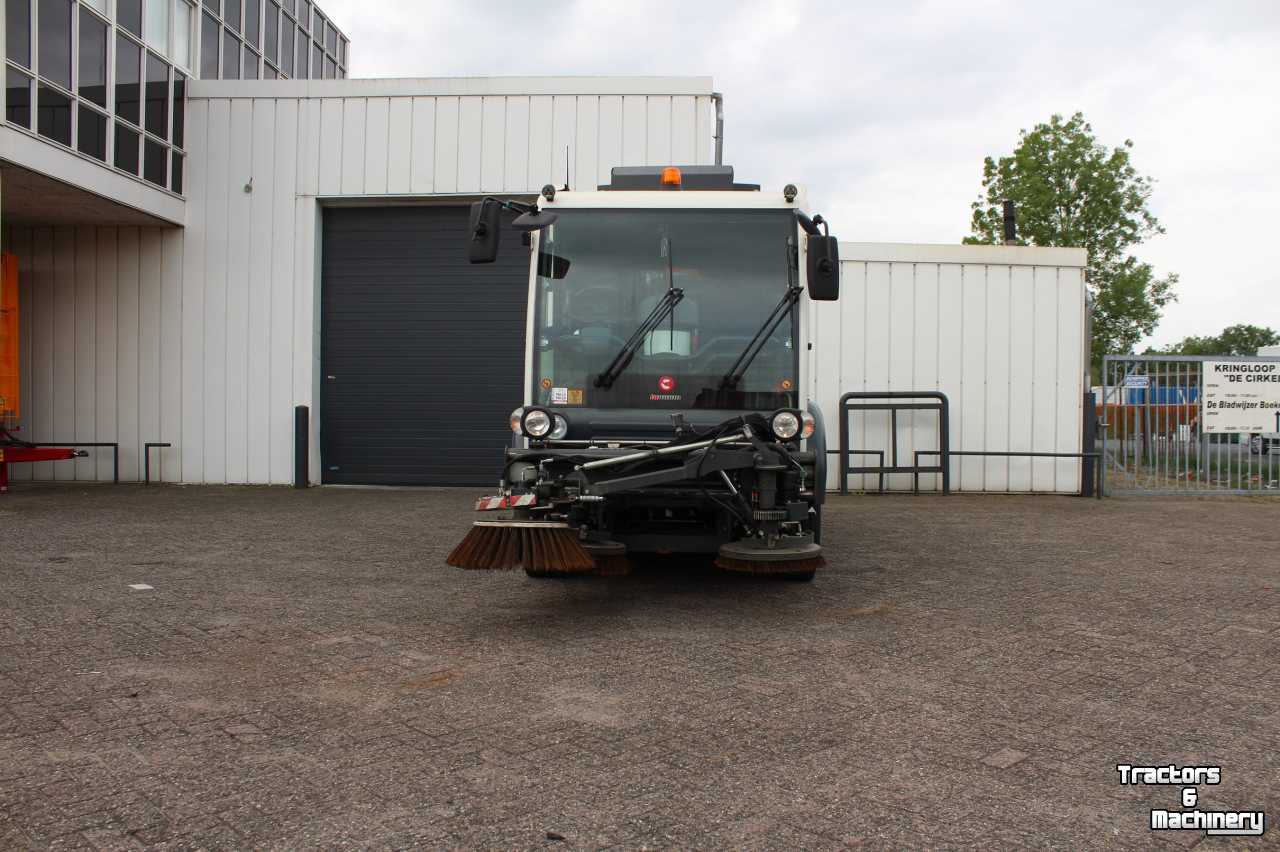 Sweeper  Comac HP 6000 veegwagen