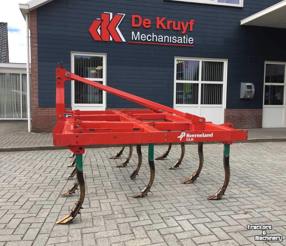 Cultivator Kverneland vaste tand cultivator met 3 rijen CLH