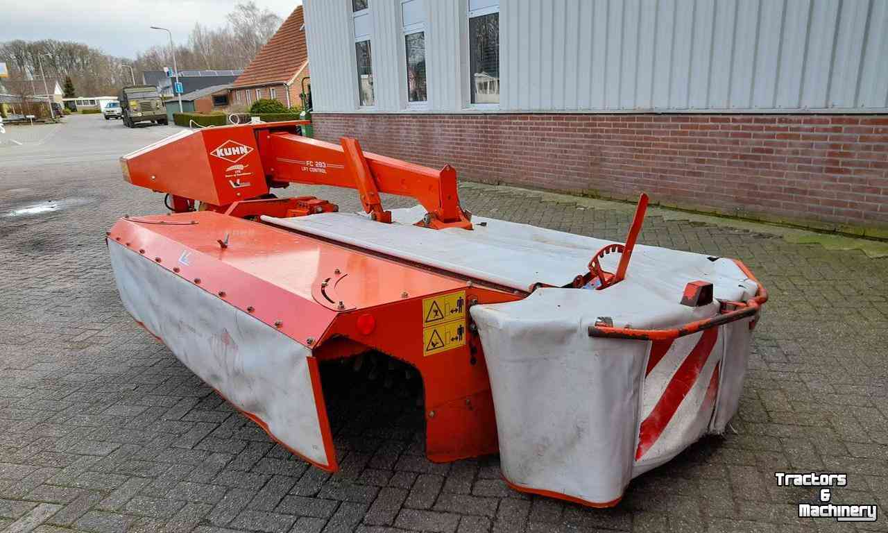 Mower Kuhn FC 283